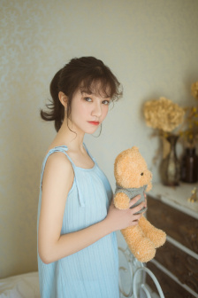 年轻的母亲在线播放